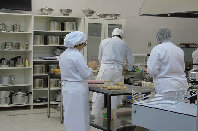 Laboratório de Panificação e Confeitaria