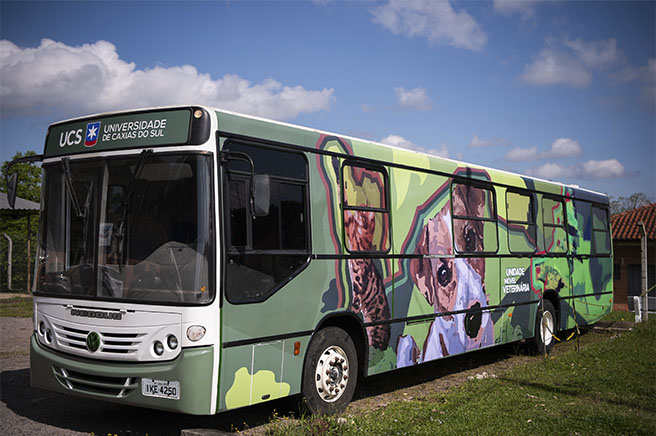 Unidade móvel de Medicina Veterinária