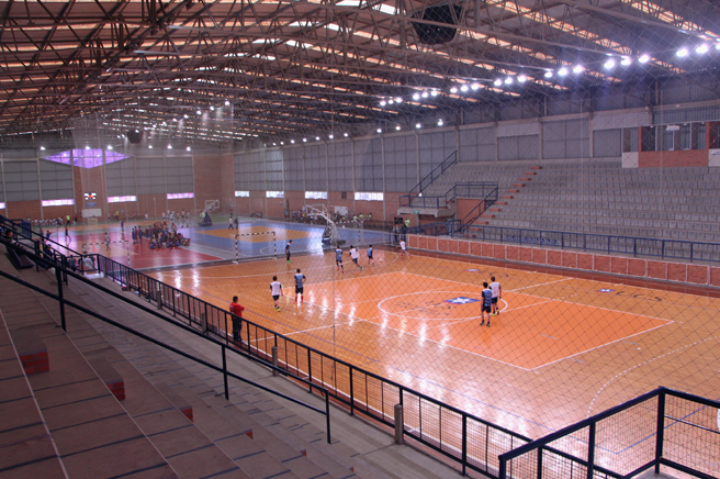 quatro quadras 
